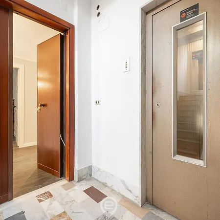 Saint Margaret - Magnolia